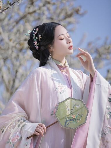 Jiang Shuying (Maggie Jiang) 江疏影